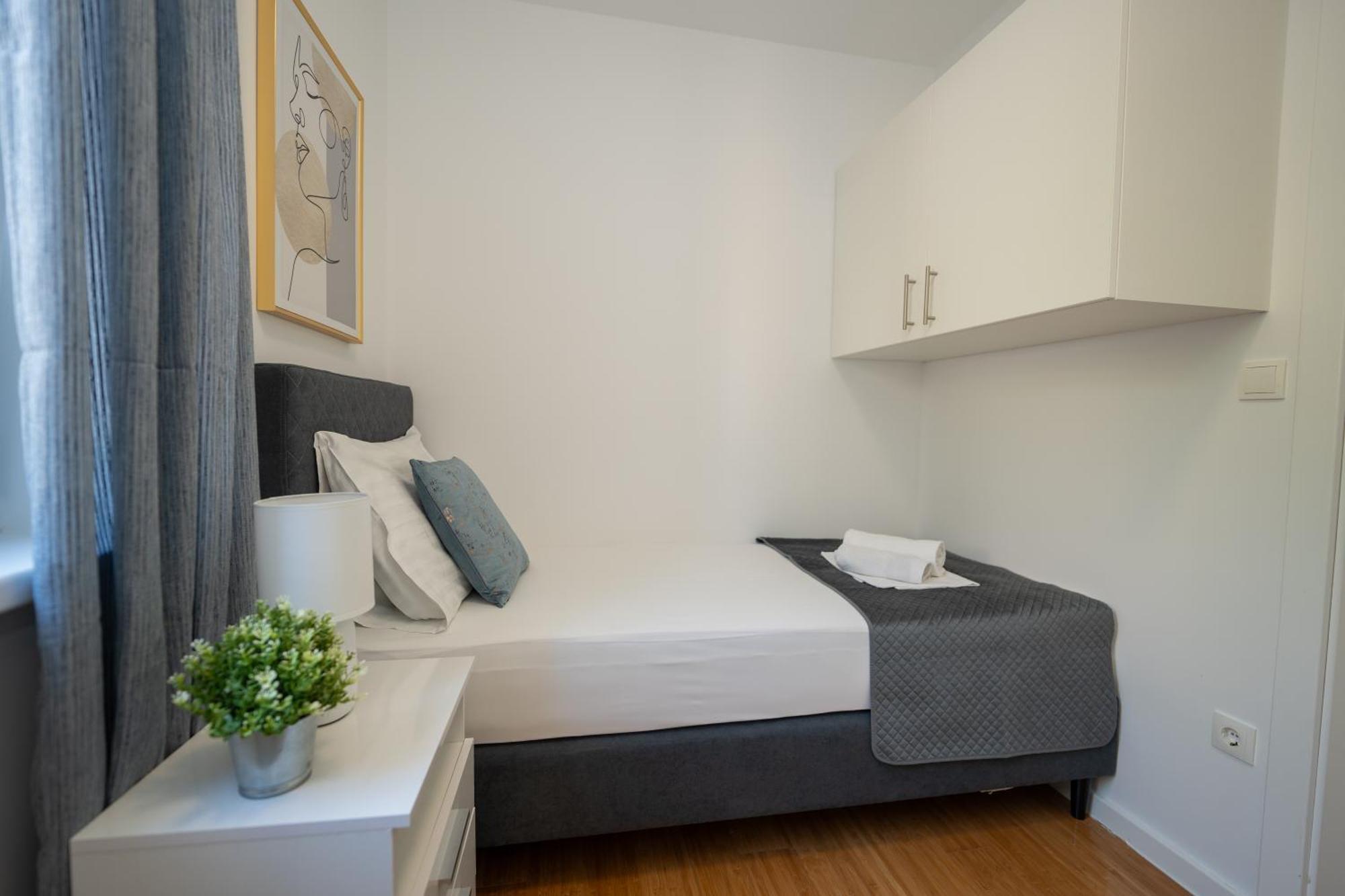 Apartment Funtastic With Private Pool 노바야 외부 사진
